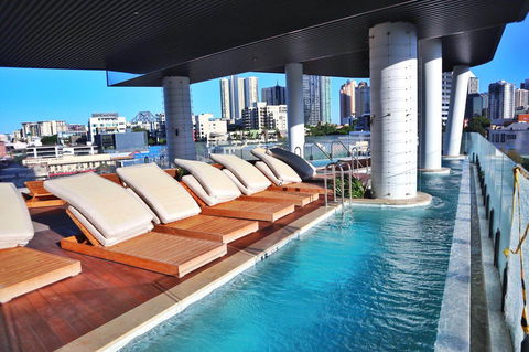 Hostrelax Residences On Alfred - Accommodation Mount Tamborine 3