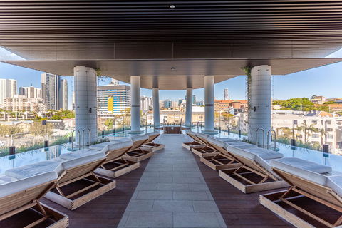 Hostrelax Residences On Alfred - Accommodation Mount Tamborine 2