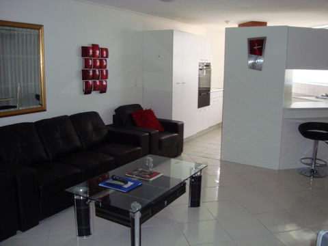 Grosvenor Beachfront Apartments Surfers Paradise - Accommodation Mount Tamborine 36