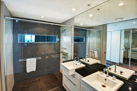 The Wave Resort - Accommodation Mount Tamborine 36