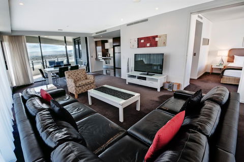 The Wave Resort - Accommodation Mount Tamborine 15