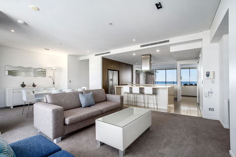 The Wave Resort - Accommodation Mount Tamborine 4