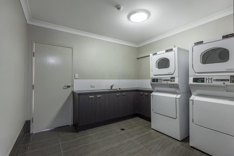 Platinum International - Accommodation Mount Tamborine 37