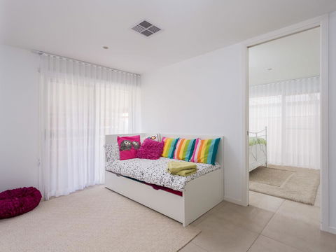 Rumrunner Resort - Accommodation Mount Tamborine 37