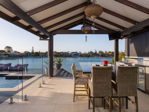 Rumrunner Resort - Accommodation Mount Tamborine 6