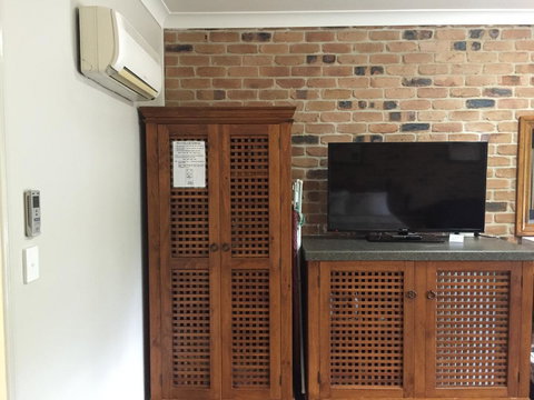 Country Gardens Motor Inn - Accommodation Mount Tamborine 25