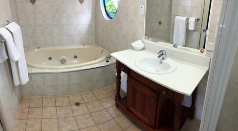 Country Gardens Motor Inn - Accommodation Mount Tamborine 17