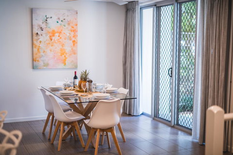 Coolum At The Beach - Accommodation Mount Tamborine 28