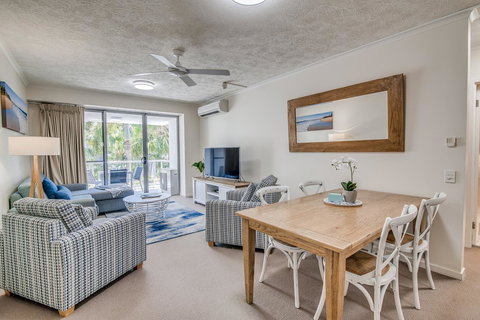 Coolum At The Beach - Accommodation Mount Tamborine 20