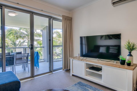 Coolum At The Beach - Accommodation Mount Tamborine 3