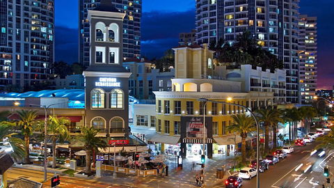 The Towers Of Chevron Renaissance - Holidays Gold Coast - Accommodation Mount Tamborine 14