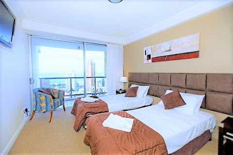 The Towers Of Chevron Renaissance - Holidays Gold Coast - Accommodation Mount Tamborine 33