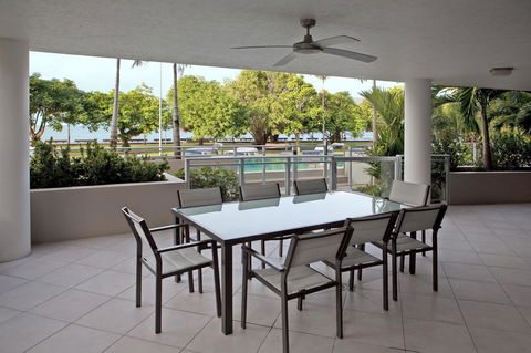 Vision Apartments - Accommodation Mount Tamborine 2