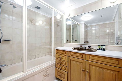 ULTIQA Beach Haven On Broadbeach - Accommodation Mount Tamborine 39