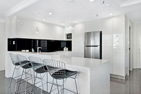 ULTIQA Beach Haven On Broadbeach - Accommodation Mount Tamborine 9
