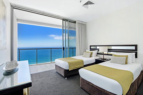 ULTIQA Air On Broadbeach - Accommodation Mount Tamborine 27