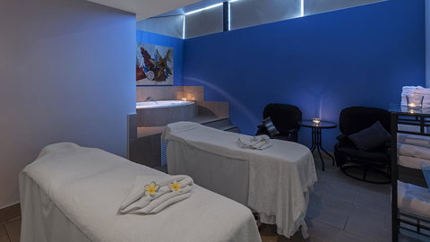 Oaks Hervey Bay Resort And Spa - Accommodation Mount Tamborine 10