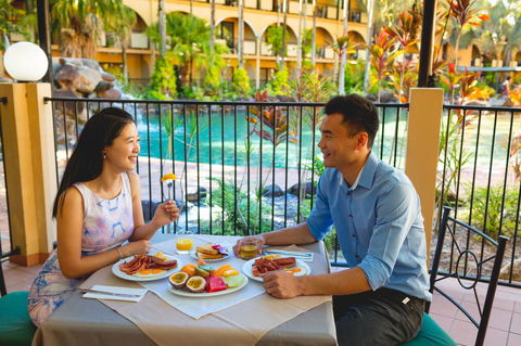 Palm Royale Cairns - Accommodation Mount Tamborine 14