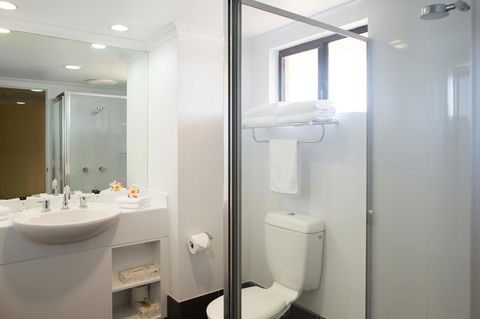 Palm Royale Cairns - Accommodation Mount Tamborine 30