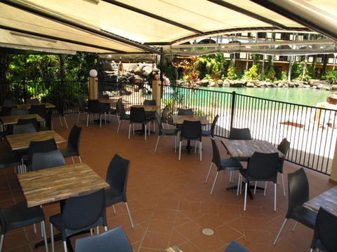 Palm Royale Cairns - Accommodation Mount Tamborine 7