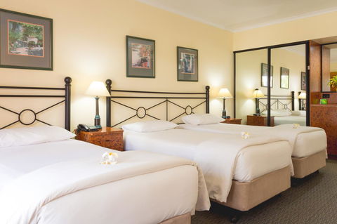 Palm Royale Cairns - Accommodation Mount Tamborine 29