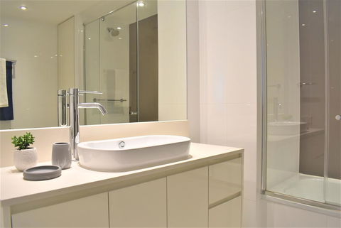 Gold Coast Private Apartments - H Residences, Surfers Paradise - Accommodation Mount Tamborine 13