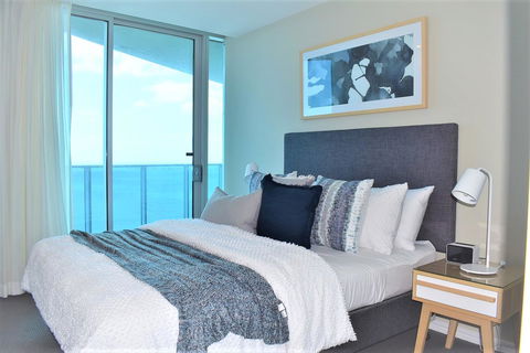 Gold Coast Private Apartments - H Residences, Surfers Paradise - Accommodation Mount Tamborine 5
