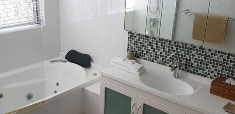 Oceania On Burleigh Beach - Accommodation Mount Tamborine 13