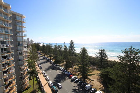 Oceania On Burleigh Beach - Accommodation Mount Tamborine 24
