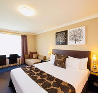 Best Western Plus Ambassador On Ruthven Motor Inn - Accommodation Mount Tamborine