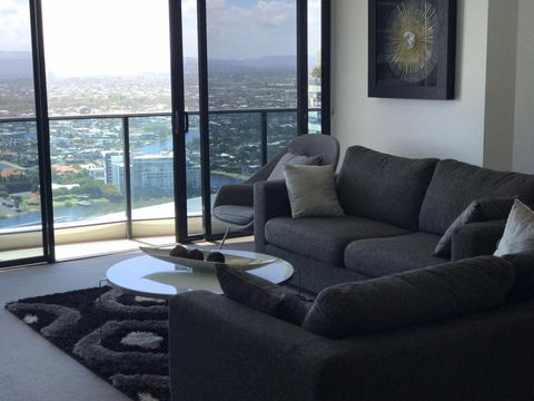 Luxury 3 Bedroom In Heart Of Broadbeach - Accommodation Mount Tamborine 21