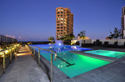 Luxury 3 Bedroom In Heart Of Broadbeach - Accommodation Mount Tamborine 11
