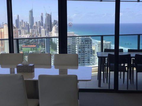 Luxury 3 Bedroom In Heart Of Broadbeach - Accommodation Mount Tamborine 12
