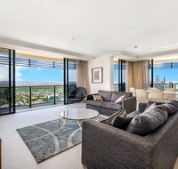 Luxury 3 Bedroom in heart of Broadbeach - Accommodation Mount Tamborine