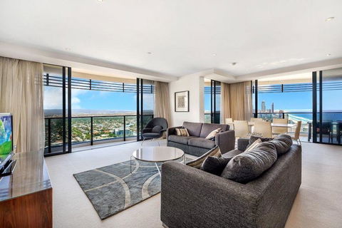 Luxury 3 Bedroom In Heart Of Broadbeach - Accommodation Mount Tamborine 0