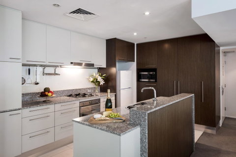 Oaks Brisbane Aurora Suites - Accommodation Mount Tamborine 6