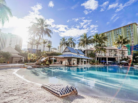 Novotel Cairns Oasis Resort - Accommodation Mount Tamborine 0