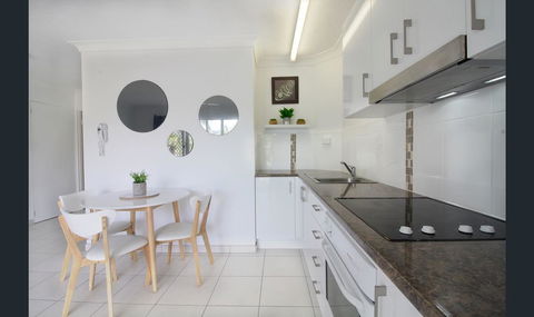 Bay Of Palms - Accommodation Mount Tamborine 3