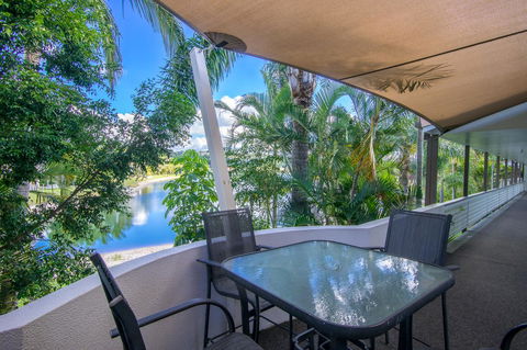 Bay Of Palms - Accommodation Mount Tamborine 19