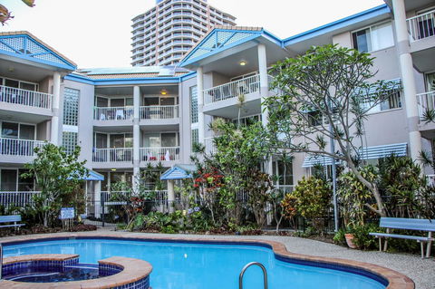 Surfers Beach Holiday Apartments - Accommodation Mount Tamborine 3