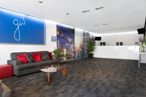 George Williams Hotel - Accommodation Mount Tamborine 2