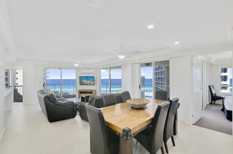 Moroccan Resort - HR Surfers Paradise - Accommodation Mount Tamborine 12