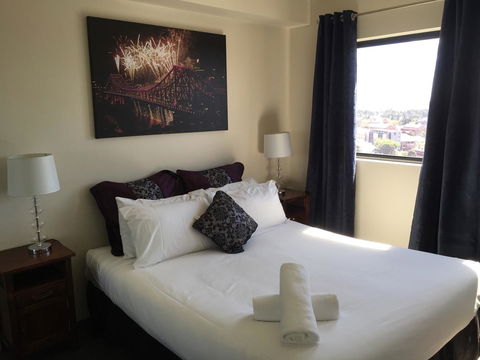Tribeca Apartments - Accommodation Mount Tamborine 24