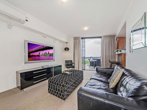 Tribeca Apartments - Accommodation Mount Tamborine 36