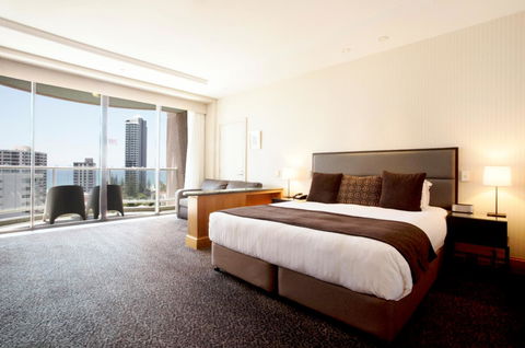 Crowne Plaza Surfers Paradise, An IHG Hotel - Accommodation Mount Tamborine 43