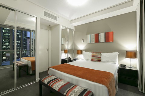 Evolution Apartments - Accommodation Mount Tamborine 13