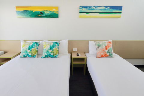 Palm Beach Hotel - Accommodation Mount Tamborine 1