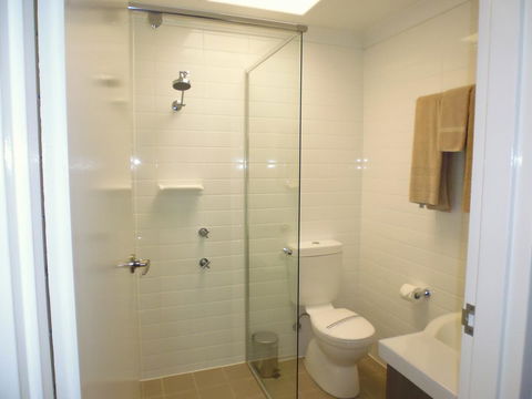 Burke & Wills Motor Inn - Accommodation Mount Tamborine 2