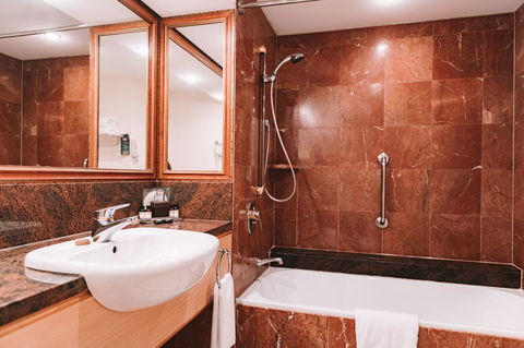 Pullman Cairns International - Accommodation Mount Tamborine 17