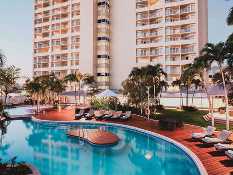 Pullman Cairns International - Accommodation Mount Tamborine 1